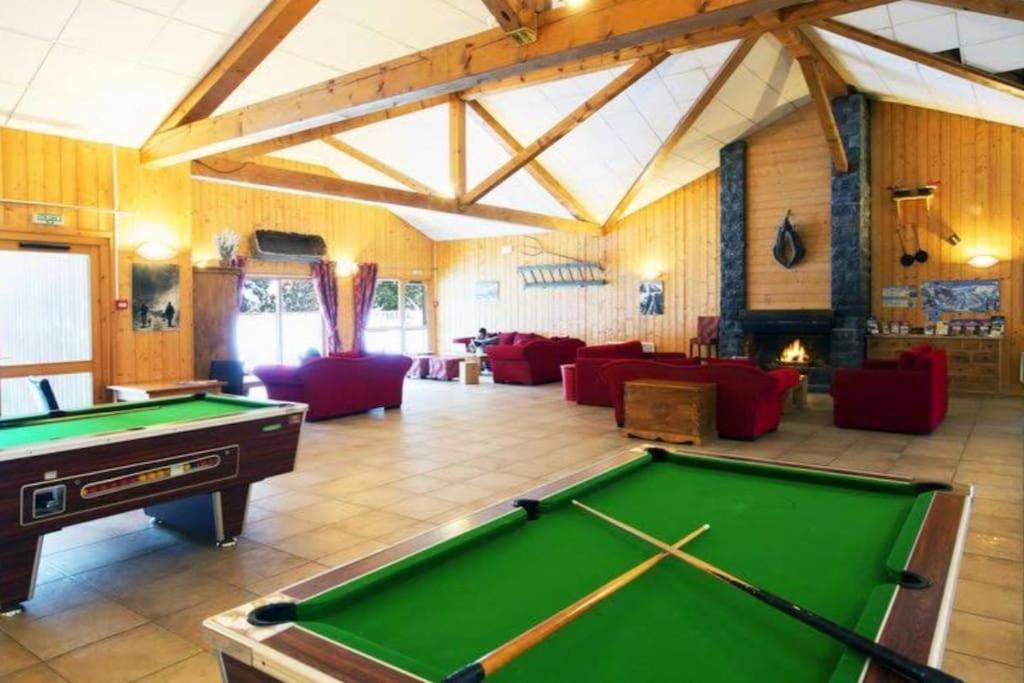Bel Appartement En Residence Avec Piscines Samoëns Exteriör bild