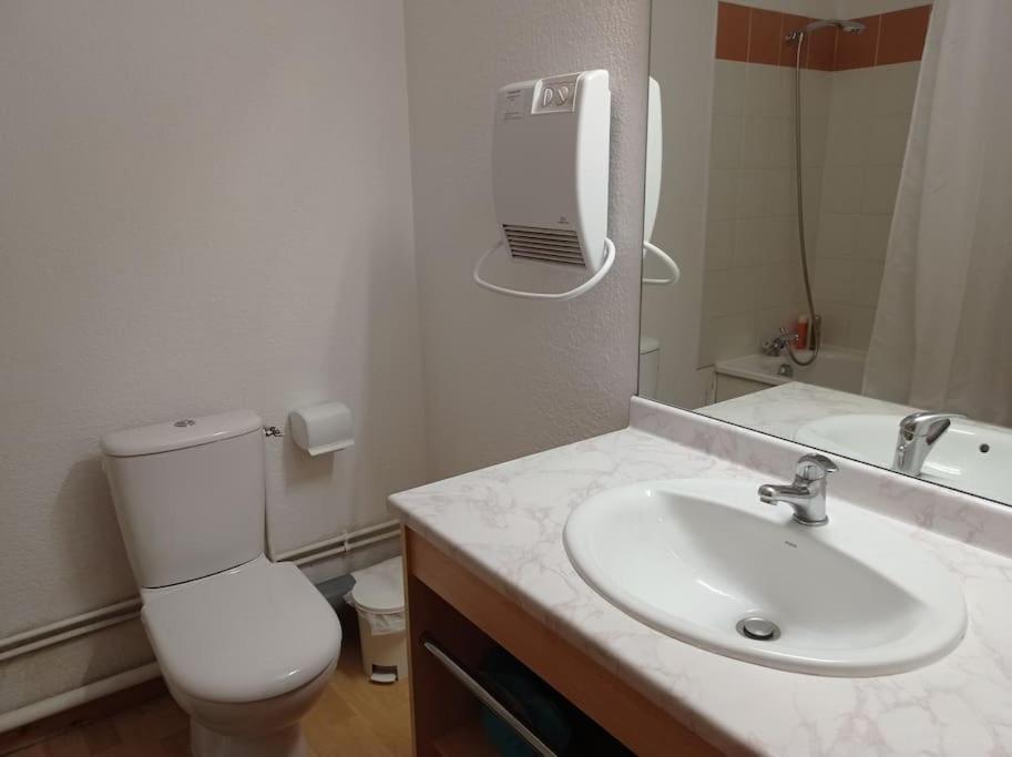 Bel Appartement En Residence Avec Piscines Samoëns Exteriör bild